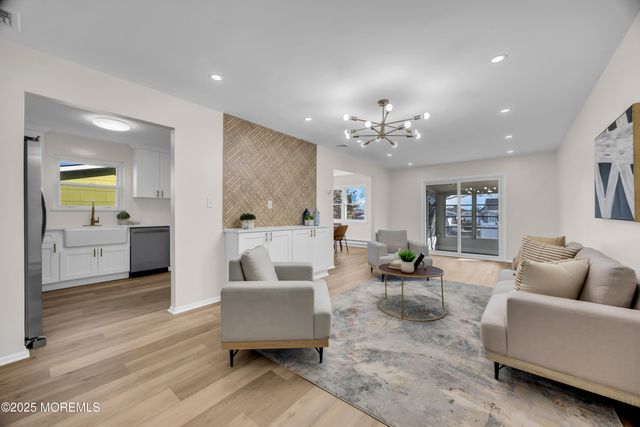 37 Central Boulevard, Brick, NJ 08724