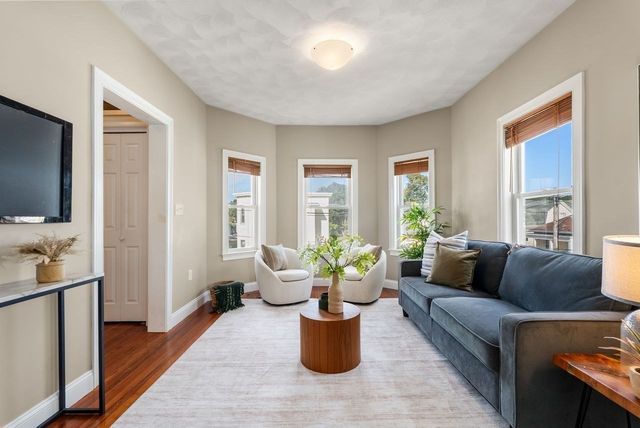 169 Sheridan Ave 3, Medford, MA 02155