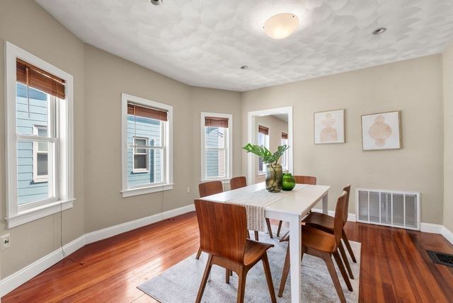 169 Sheridan Ave 3, Medford, MA 02155