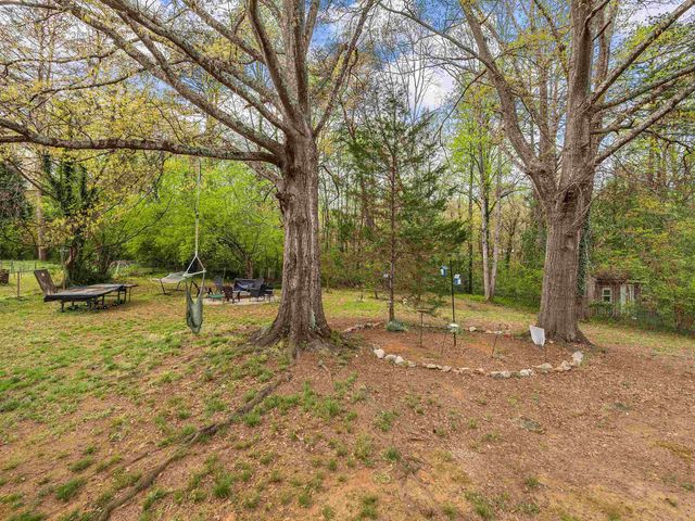 313 Tubbs Mountain Road, Travelers Rest, SC 29690