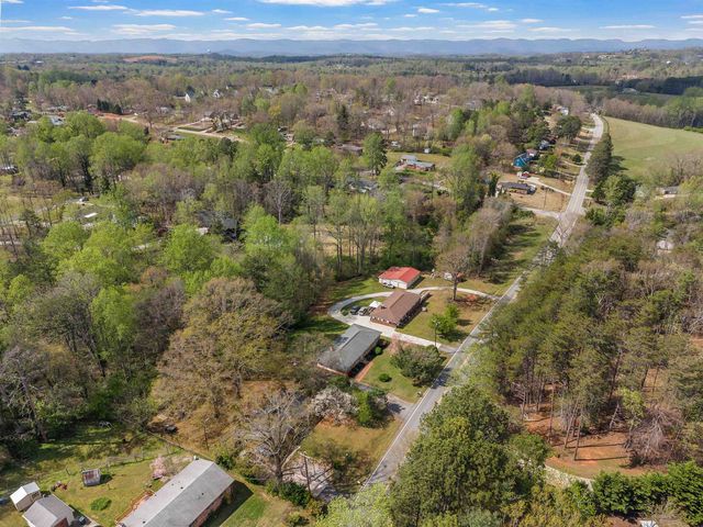 313 Tubbs Mountain Road, Travelers Rest, SC 29690