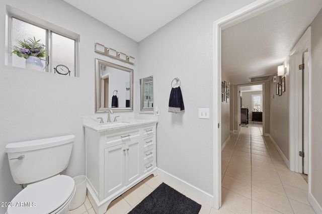 10414 E SILVERTREE Drive, Sun Lakes, AZ 85248