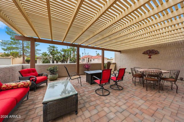 10414 E SILVERTREE Drive, Sun Lakes, AZ 85248
