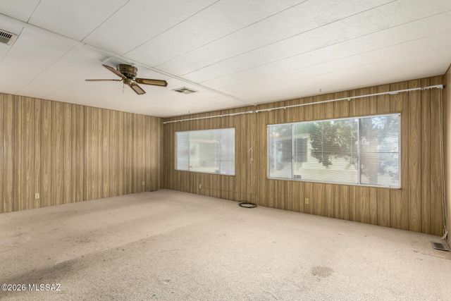 5705 W Diamond K Street, Tucson, AZ 85713