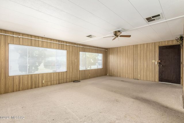 5705 W Diamond K Street, Tucson, AZ 85713