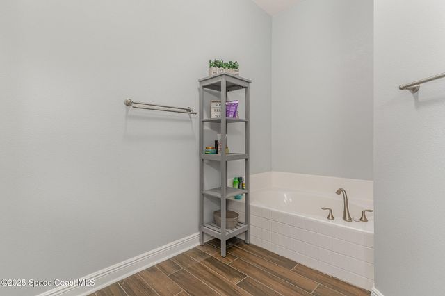 4318 Palladian Way, Melbourne, FL 32904