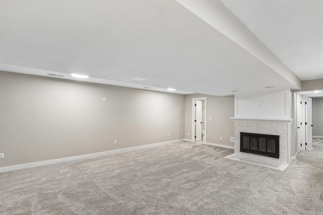 4404 75th Street, Urbandale, IA 50322