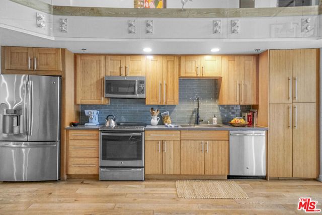 1855 Industrial Street 112, Los Angeles, CA 90021