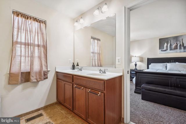 2608 GLENRIVER WAY, Woodbridge, VA 22191