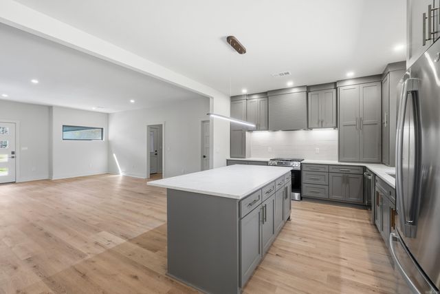 111 Santa Lucia Drive, Fairfield Bay, AR 72088