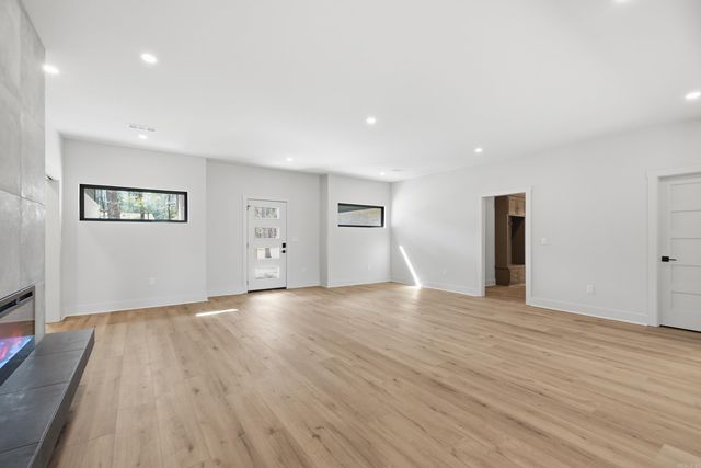 111 Santa Lucia Drive, Fairfield Bay, AR 72088