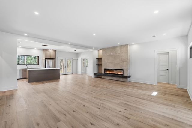 111 Santa Lucia Drive, Fairfield Bay, AR 72088