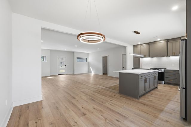 111 Santa Lucia Drive, Fairfield Bay, AR 72088