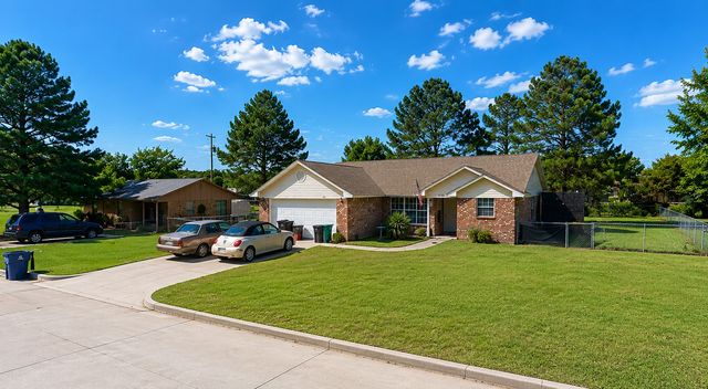 511 PINE RIDGE, Aubrey, TX 76227