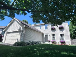 2799 SQUAW VALLEY Trail, Aurora, IL 60503