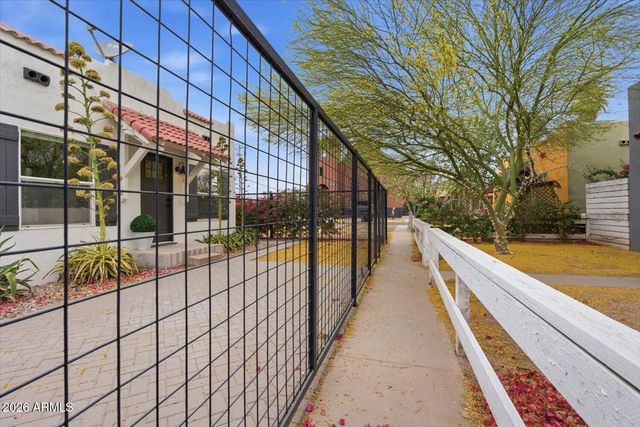 777 N 9TH Street, Phoenix, AZ 85006