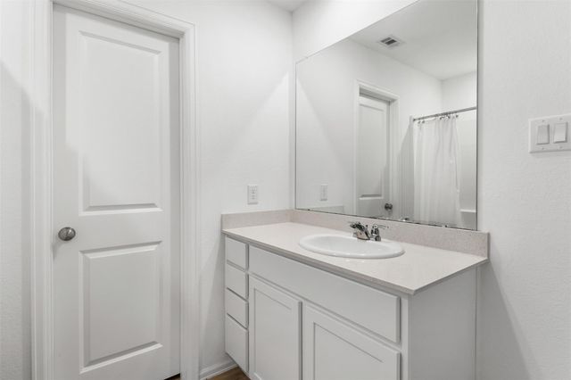 9311 Sierra Point Way, Baytown, TX 77521