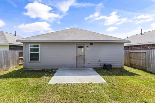 9311 Sierra Point Way, Baytown, TX 77521