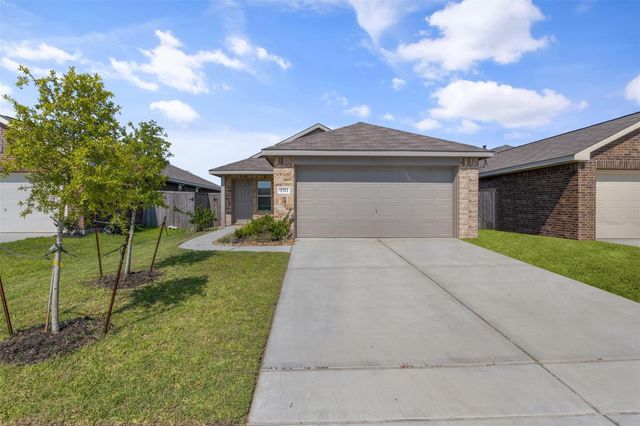 9311 Sierra Point Way, Baytown, TX 77521