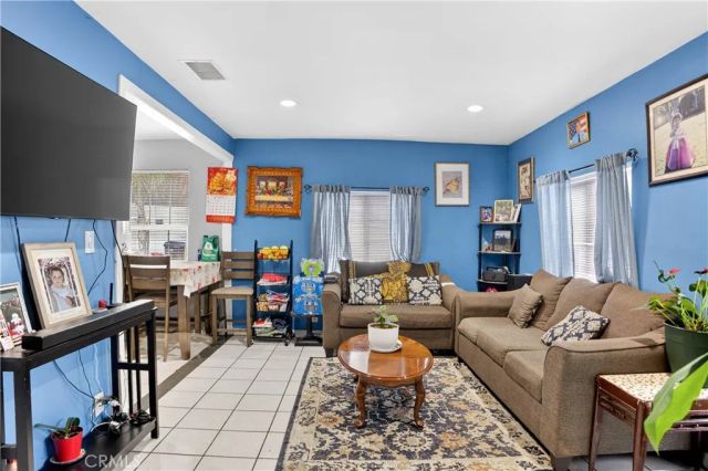 13513 Sayre, Sylmar, CA 91342