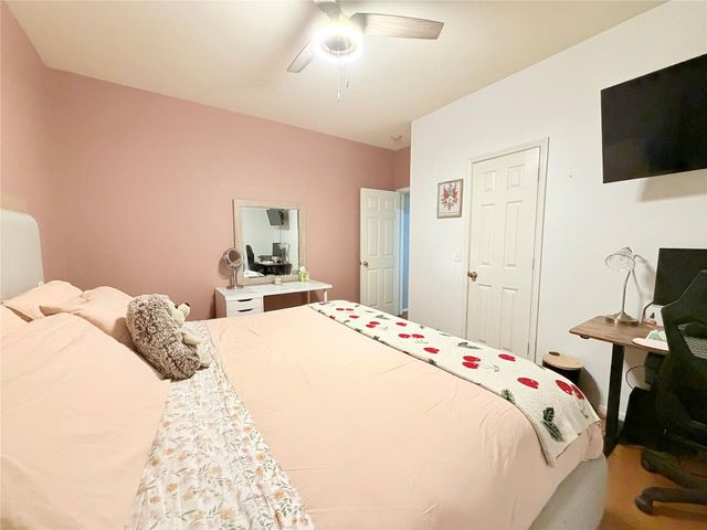 6226 Kingwood Glen Drive, Humble, TX 77346