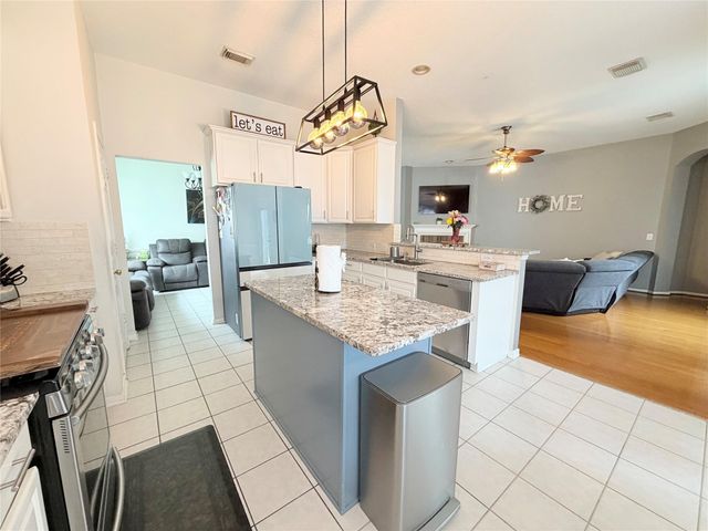 6226 Kingwood Glen Drive, Humble, TX 77346