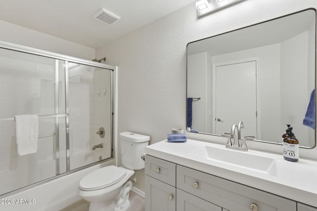 3250 W GREENWAY Road 165, Phoenix, AZ 85053