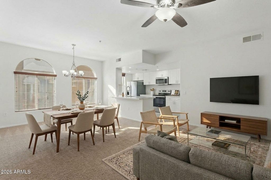 3250 W GREENWAY Road 165, Phoenix, AZ 85053