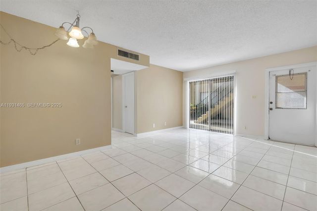 2651 Riverside Dr 1, Coral Springs, FL 33065
