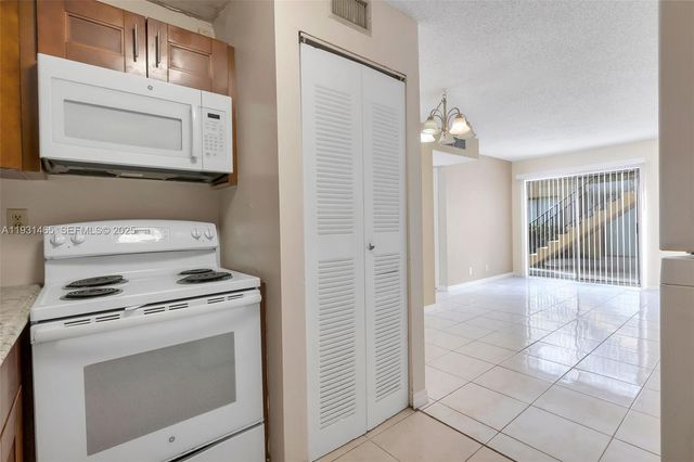 2651 Riverside Dr 1, Coral Springs, FL 33065
