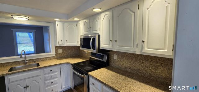 86 Vibberts Avenue, New Britain, CT 06051