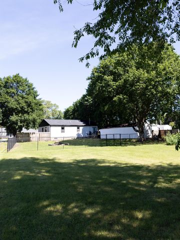 205 Marie Avenue, Elk Run, IA 50707