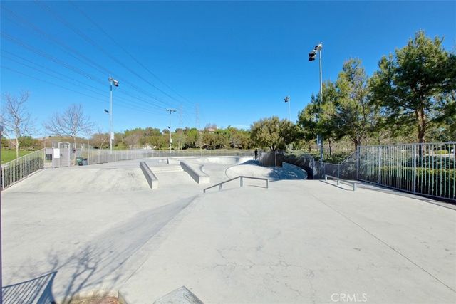 10 Thorp, Ladera Ranch, CA 92694