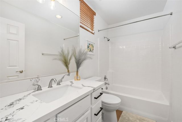 10 Thorp, Ladera Ranch, CA 92694