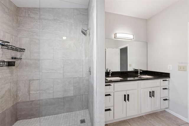 3861 BENTFORD COURT, Orlando, FL 32817