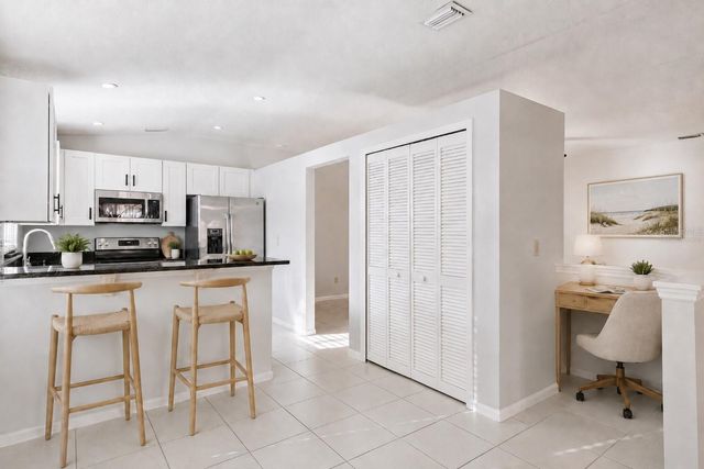 3861 BENTFORD COURT, Orlando, FL 32817
