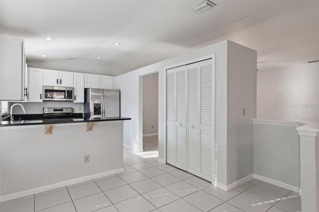 3861 BENTFORD COURT, Orlando, FL 32817