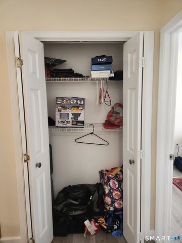 91 4th Street APT 7, Ansonia, CT 06401