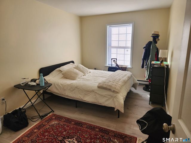 91 4th Street APT 7, Ansonia, CT 06401