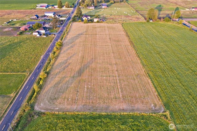 212 XX SE 448th Street, Enumclaw, WA 98022