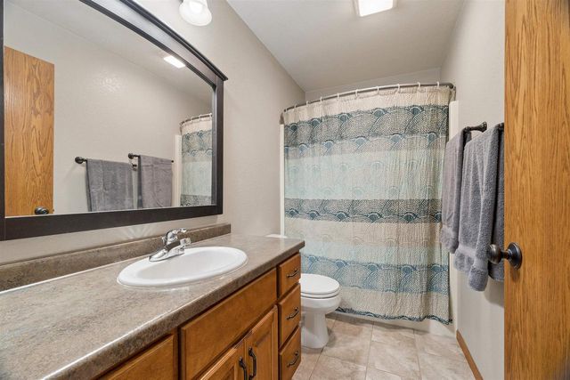 1413 BOWEN STREET, Oshkosh, WI 54901