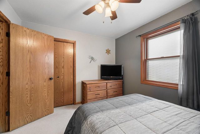 1413 BOWEN STREET, Oshkosh, WI 54901