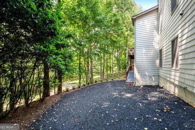 4373 Dunmore Road NE, Marietta, GA 30068