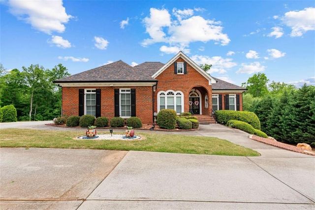 7881 Gable Drive, Douglasville, GA 30135