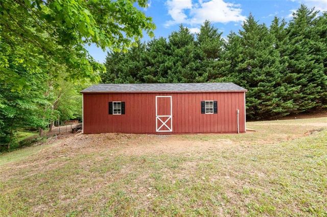 7881 Gable Drive, Douglasville, GA 30135