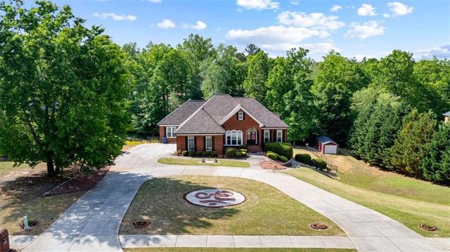 7881 Gable Drive, Douglasville, GA 30135