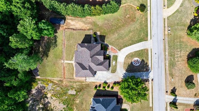 7881 Gable Drive, Douglasville, GA 30135