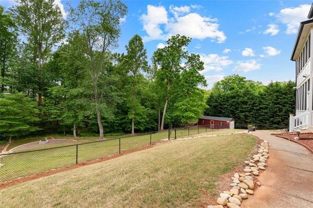 7881 Gable Drive, Douglasville, GA 30135