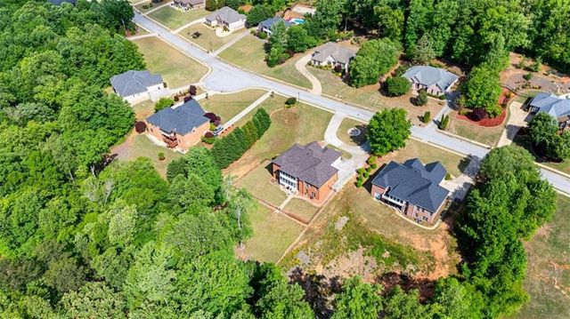 7881 Gable Drive, Douglasville, GA 30135