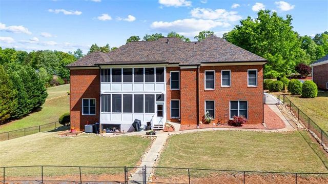 7881 Gable Drive, Douglasville, GA 30135